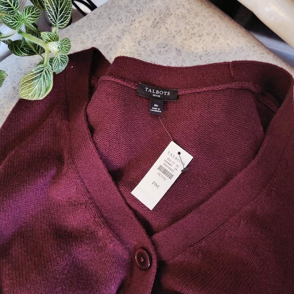 Talbots Women's Petite M Deep Wine Cardigan NWT - Picture 3 of 5